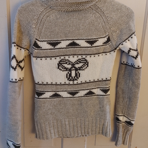 2/$50 TNA Sea to Sky sweater - Picture 7 of 7